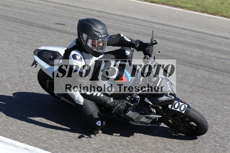 Archiv-2025/48 25.08.2025 Cornu Master School ADR/blau-bleu/100